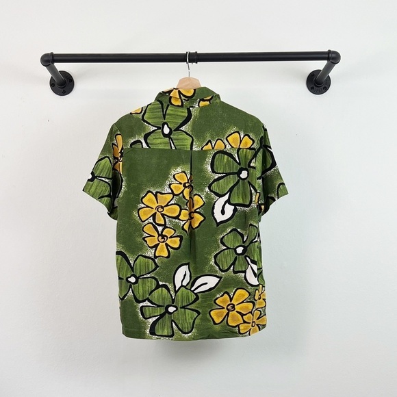 NWT Urban Outfitters BDG Dylan Souvenir Linen Tropical Button Down Top - Picture 6 of 7